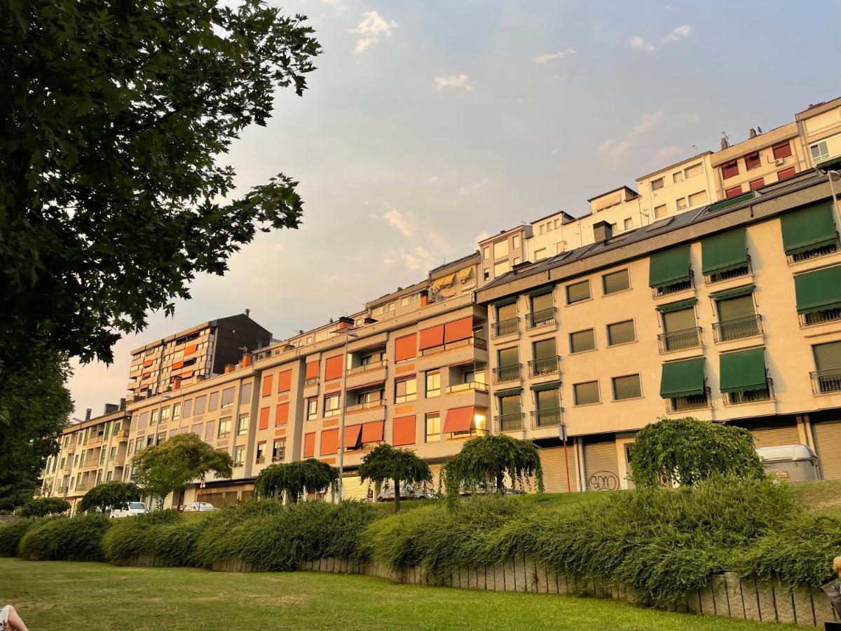 Estudio Centrico 1 Con Terraza Y Parking Privado Оренсе Екстер'єр фото