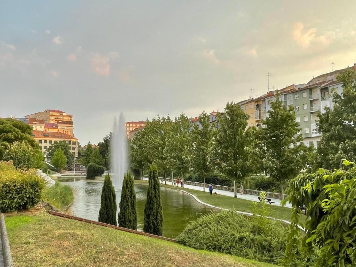 Estudio Centrico 1 Con Terraza Y Parking Privado Оренсе Екстер'єр фото